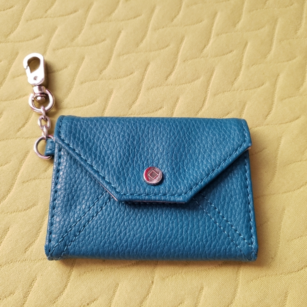 Jewell by Thirty-one ID holder Keychain
